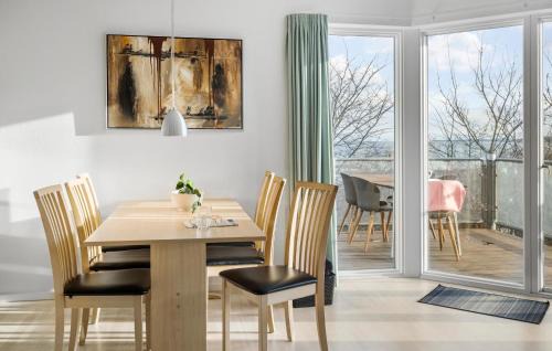 Gudhjem Apartment | Gudhjem Søpark Lejl 26