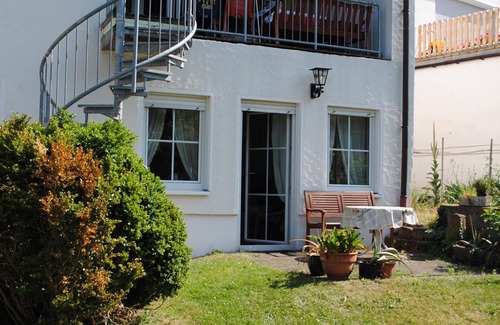 Neustadt-Hambach Apartment | Guesthouse Fecht - Holiday apartment