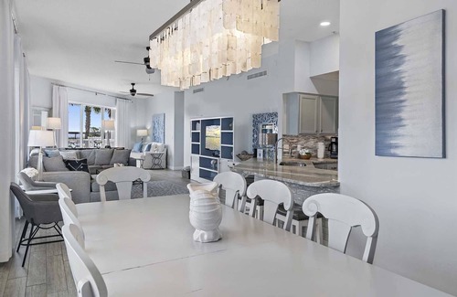 Avalon Beach Estates Condo | Guest Favorite| Gulf Front | Accommodates 12 | Beach Serv. I Pet Friendly|