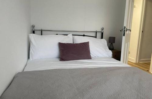 Iffley Apartment | Guest Homes - Fairlie Flat