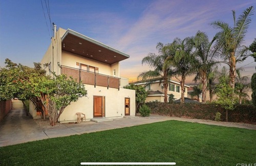 San Gabriel House | Guest House closes at Downtown LA /Pasadena nNew listing 20 % off