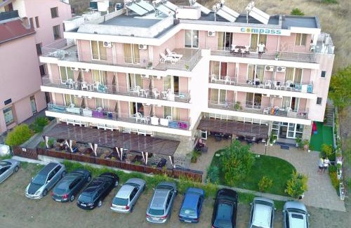 Lozenets House | Guest House Compass