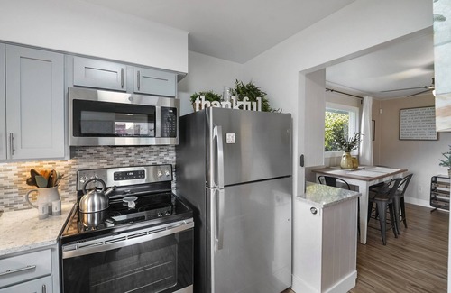 Port Angeles House | Guest House Cutie on Estate Sized Waterfront Grounds
