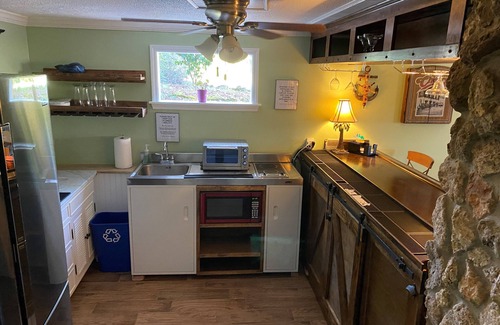 Lady Lake House | Guest House for Small Events or Vacation on Lake Griffin near The Villages FL