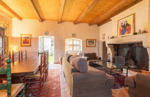 Nieulle-sur-Seudre House | Guest House 'Isaac Garesché' with Shared Terrace, Shared Garden and Wi-Fi