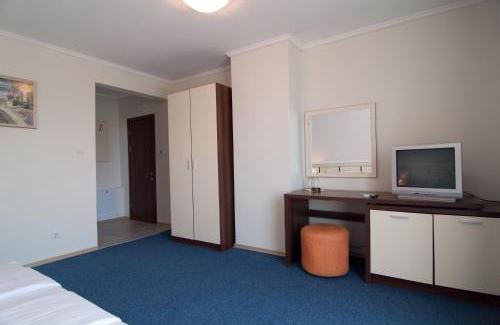 Akhtopol House | Guest House Hiora