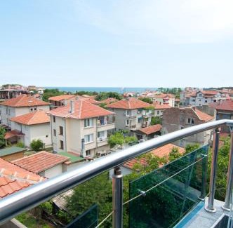 Akhtopol House | Guest House Hiora