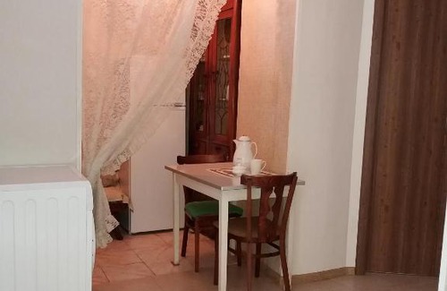 Vera House | Guest House Liana
