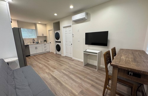 North Hills West House | Guest House Near CSUN, Universal Studios, and Hollywood