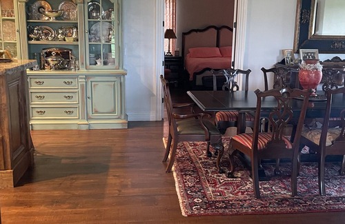 Turners House | Guest House on 30 acres