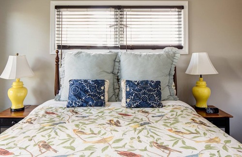 Locust Grove Apartment | Guest House on Locust | 1 Bedroom, 1 sleeper sofa, 1 Bath