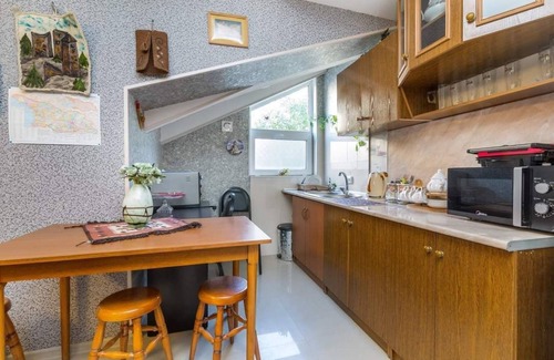 Telavi House | Guest House Poligloti