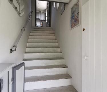 Vitrolles Villa | Guest House Provencal