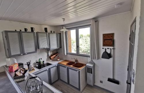Vitrolles Villa | Guest House Provencal
