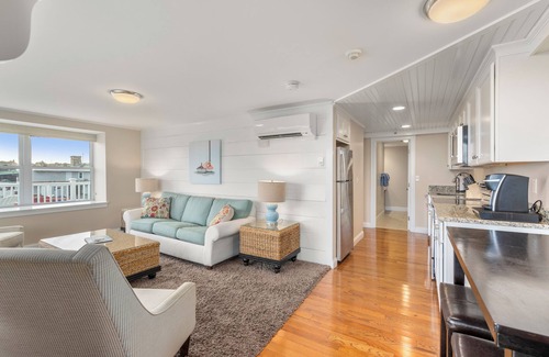 Salisbury Hotel | Guest House Suites