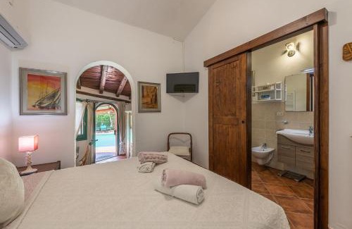 Torre delle Stelle House | Guest House Villa Verde - Short Term Room Rentals