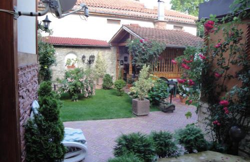 Kvartal Noviya Grad House | Guest House Zlatev