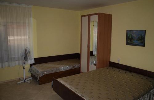 Shabla House | Guest Rooms Kamberovi