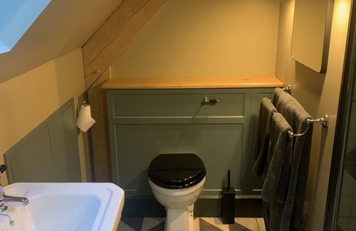 Marlow Cottage | Guest suite between Marlow and Henley