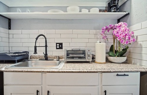 Midwest City Apartment | Guest Suite in Midwest City