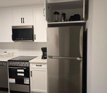 Southwest Calgary Apartment | Guest Suite in Southwest Calgary