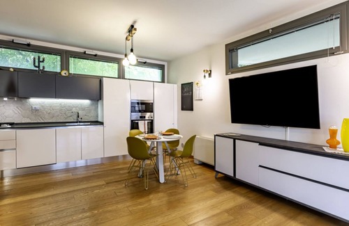 Santa Maria Novella Apartment | GuestHost - Modern Apartament with large terrace