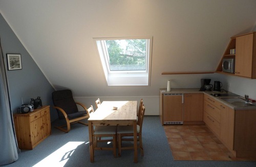Rindern Apartment | Guesthouse Hasenkath am Deich, 3 stars DTV, BED&Bike. Cycling, family vacation.