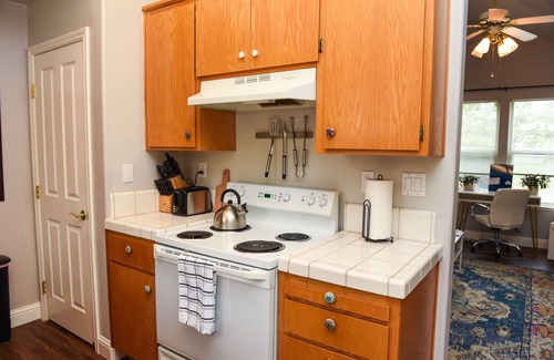 Folsom House | Guesthouse in the heart of Historic Folsom