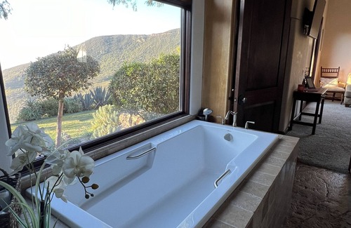 Malibu Cottage | Guesthouse in very private location in Malibu with ocean views!n
