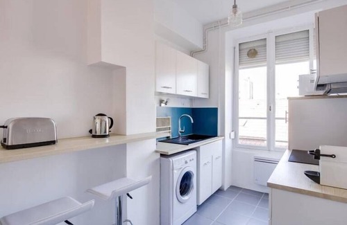 Victor Bach - Saint Louis Apartment | GuestReady - Amazing Flat in Saint Michel