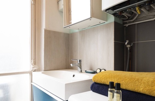 Gare Apartment | GuestReady - Bright Apt in the new Latin Quarter