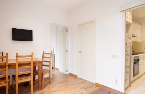 Les Corts Apartment | GuestReady - Charming simplicity near Casa Milà