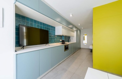 Arganzuela Apartment | GuestReady Essential - Trendy Madrid Studio 1