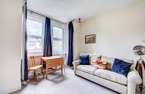 Harrow Apartment | GuestReady - Harrow Delight near Recreation Ground