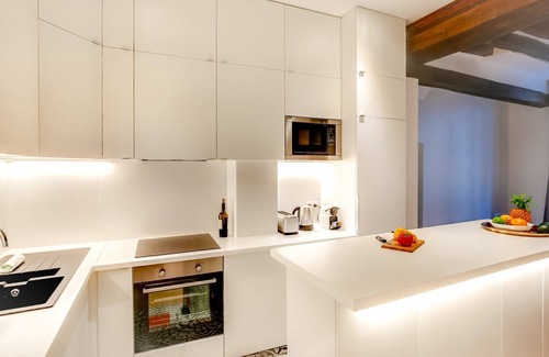 Les Halles Apartment | GuestReady - Heart of Paris Flat