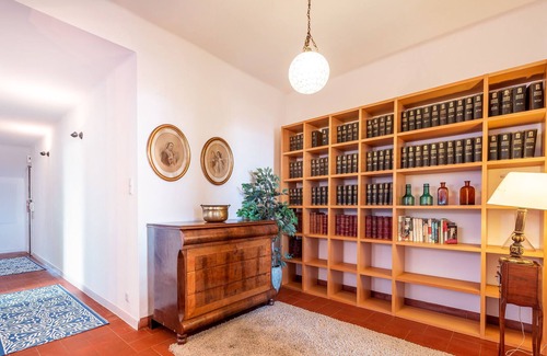 Bairro Alto Apartment | GuestReady - Les Fleurs