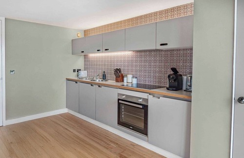 Cheetham Hill Apartment | GuestReady - Lovely home in Manchester