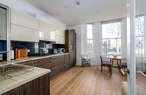 Little Venice Apartment | GuestReady - Near BBC Maida Vale