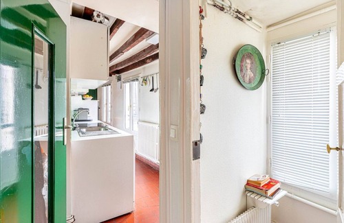 Paris City Center Apartment | GuestReady - Near Louvre Bliss