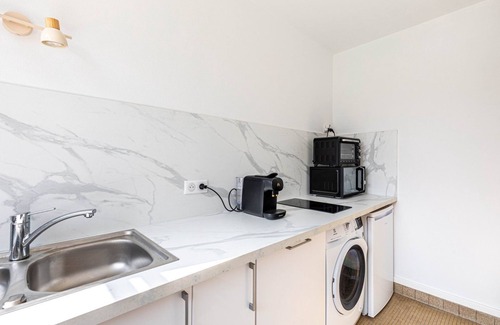 Croulebarbe Apartment | GuestReady - Serene Retreat with a balcony