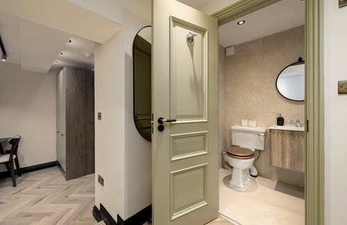 St. Pancras and Somers Town Apartment | GuestReady - Serene getaway in Euston