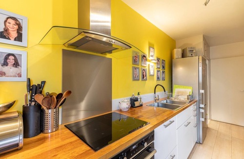 Quartier de la Salpetriere Apartment | GuestReady - Stylish Duplex with Terraces and View