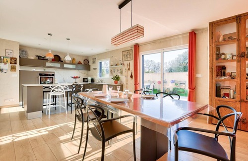 Puilboreau House | GuestReady - Variety Sho in Puilboreau