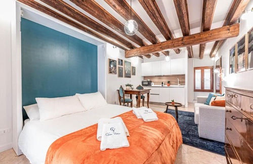 Dorsoduro Apartment | Guggenheim Studio