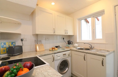 Weymouth Cottage | Guinea Cottage
