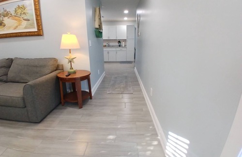 Bonita Shores Apartment | Gulf Access Canal & Dock 1.2 Miles 2 Beach Just Redone Close 2 Barefoot Beach!