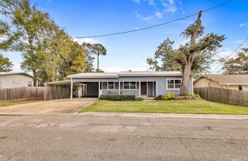 Gulfport House | Gulf Breezes
