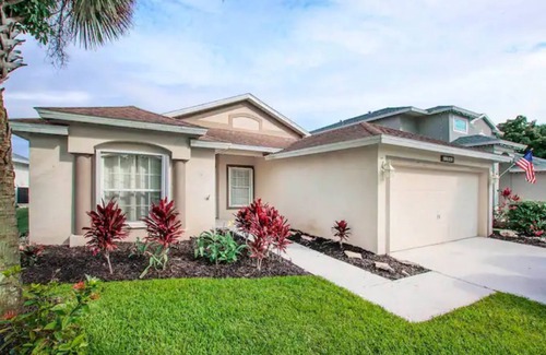 Stoneybrook House | Gulf coast home in a golf community!