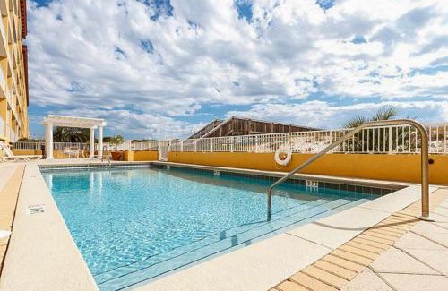 Fort Walton Beach Apartment | Gulf Dunes W 512