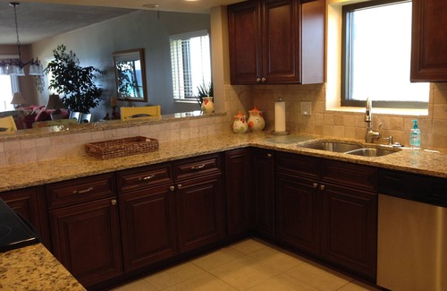 Destin Condo | Gulf Front , 2BR/2BA End Unit #406 - Re-modeled - Beach setup included in season